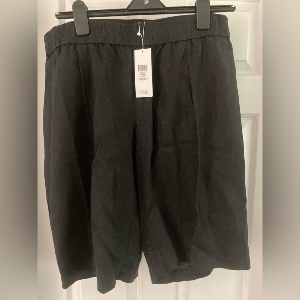 Black linen Eileen Fisher shorts